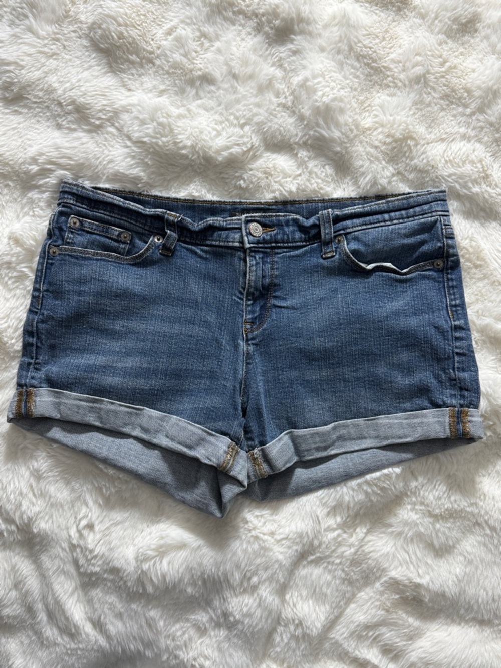 Banana Republic Medium Blue Denim Roll-Cuff Shorts Size 12